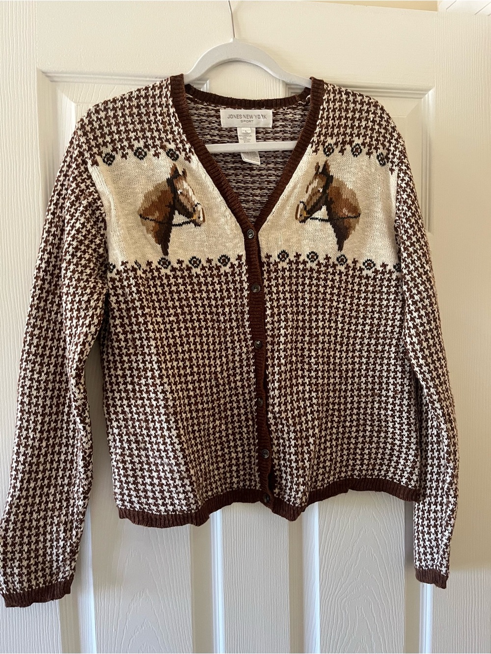 Jones New York Brown and Cream Houndstooth Horse-Intarsia Cardigan